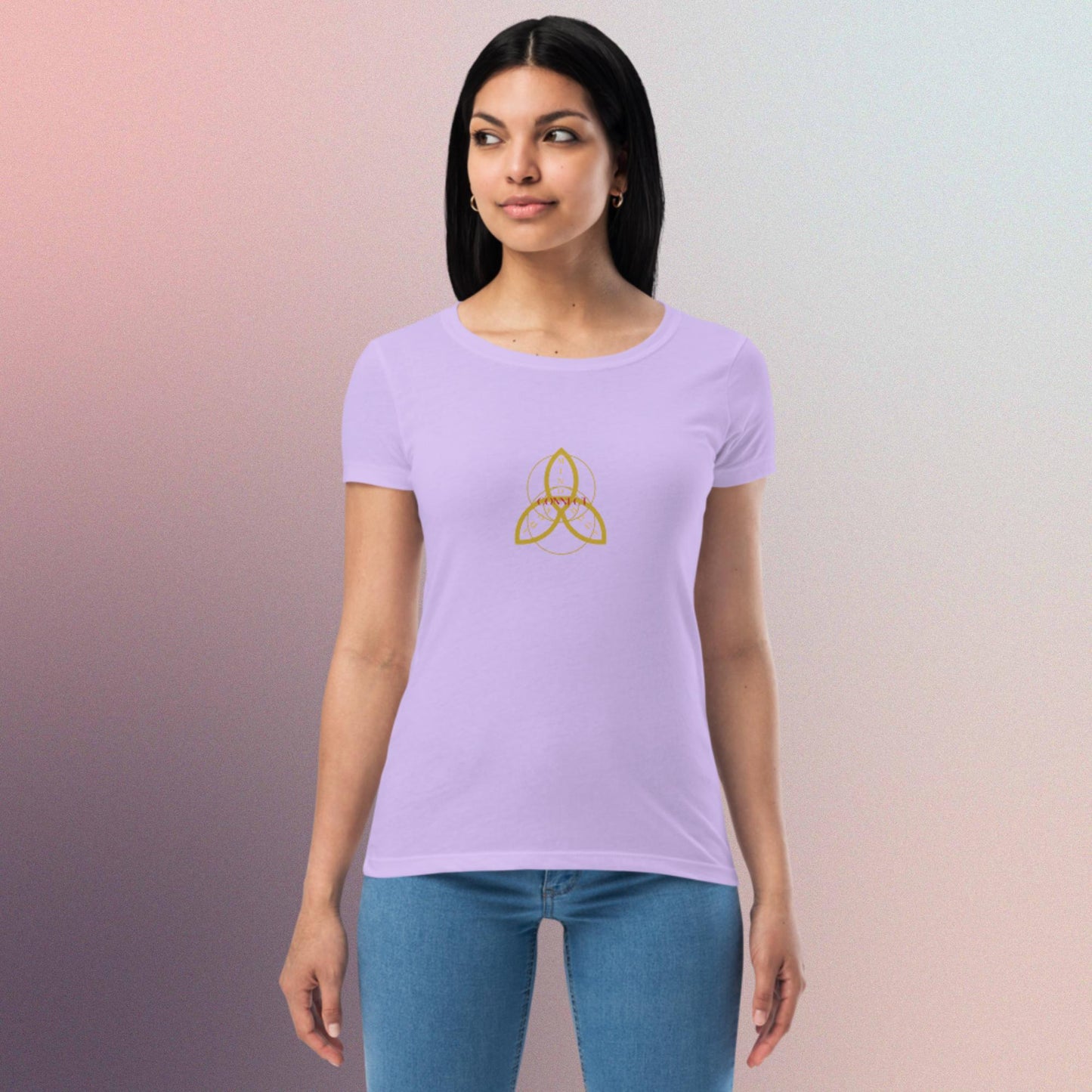 Women’s fitted t-shirt with Conscious Quote